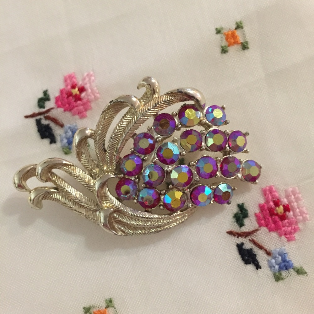 Sivertone vintage pin aurora borealis rhinestones